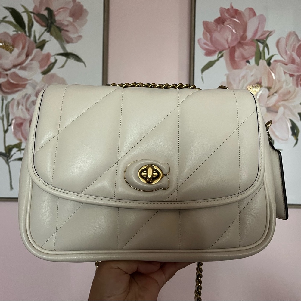Coach Cream Quilted Shoulder Bag with Gold Chain